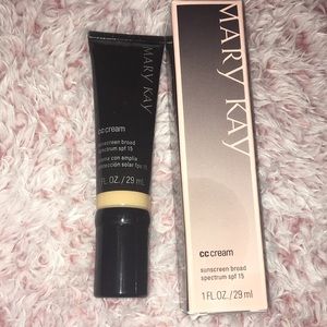 Mary Kay CC Cream Sunscreen Broad Spectrum